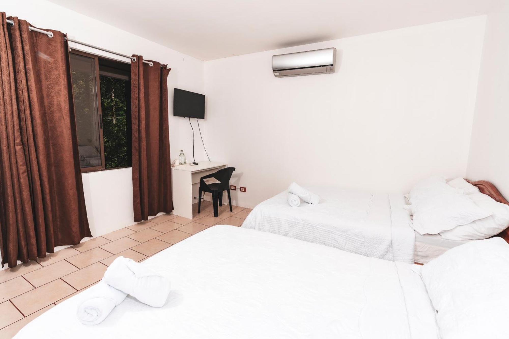 Ukinca B&B อูวีตา ภายนอก รูปภาพ