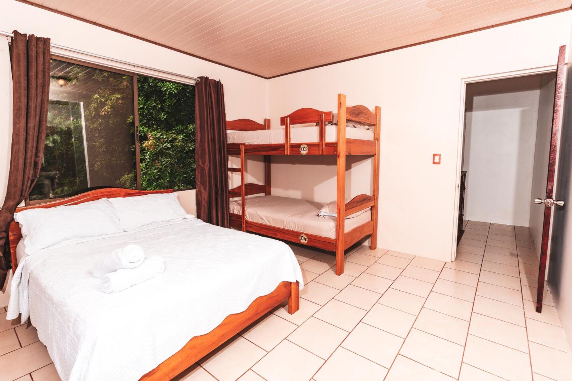 Ukinca B&B อูวีตา ภายนอก รูปภาพ