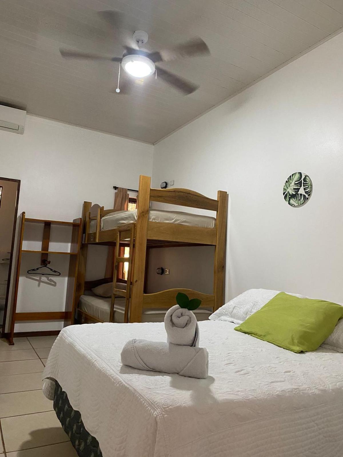 Ukinca B&B อูวีตา ภายนอก รูปภาพ