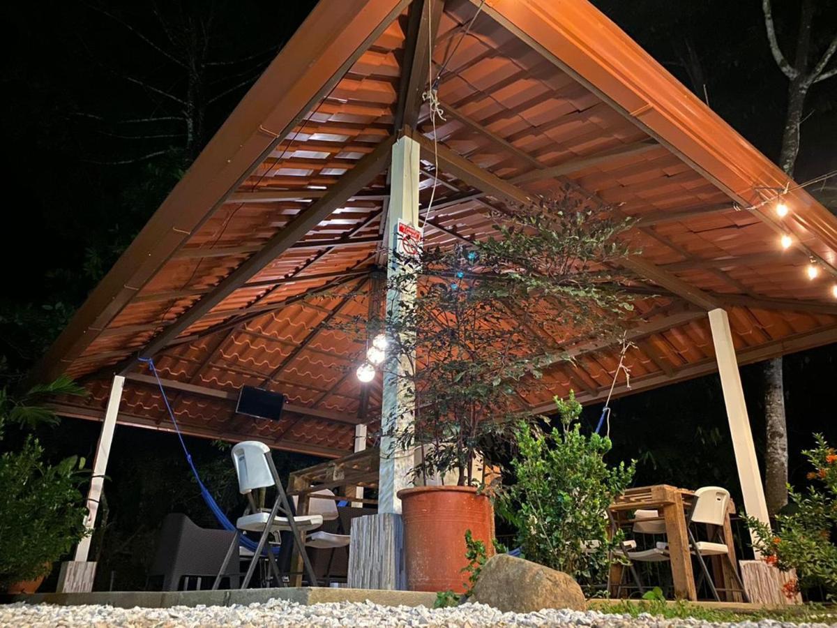 Ukinca B&B อูวีตา ภายนอก รูปภาพ